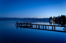 dock on water in Tutzing at night