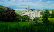 castle in Ireland 