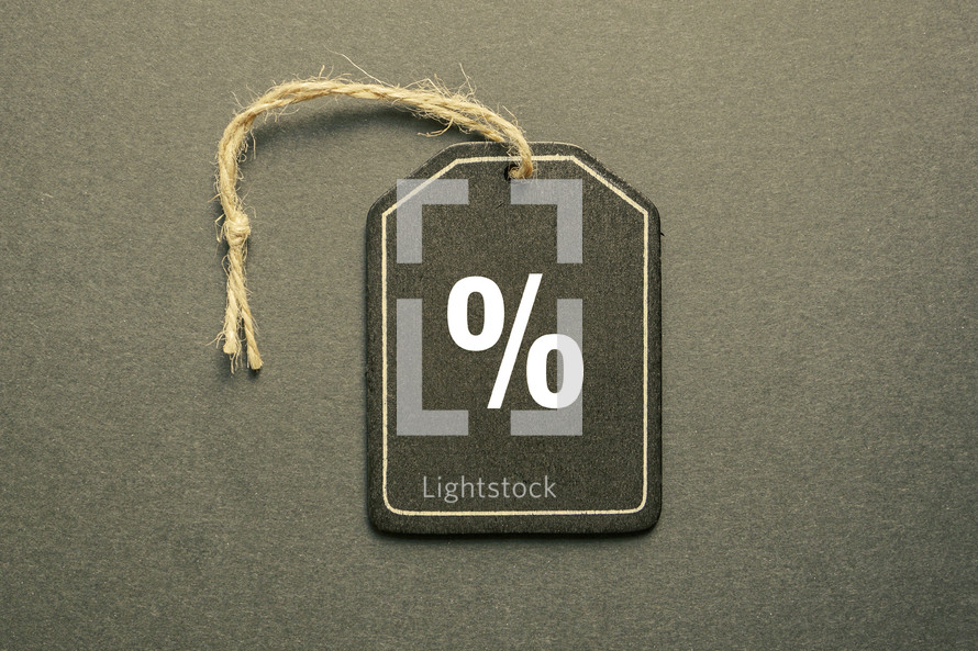 percentage symbol on the black price tag, black friday