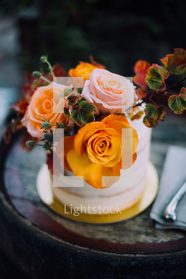 roses on a cake 