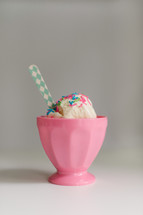 an ice cream sundae 