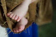 feet of baby Jesus