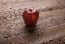 apple on wood 
