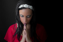 woman praying 