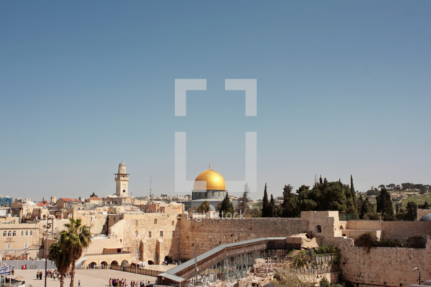 the wailing wall of Jerusalem near the temple mount and the dome of the rock