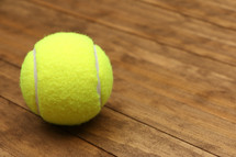 tennis ball 