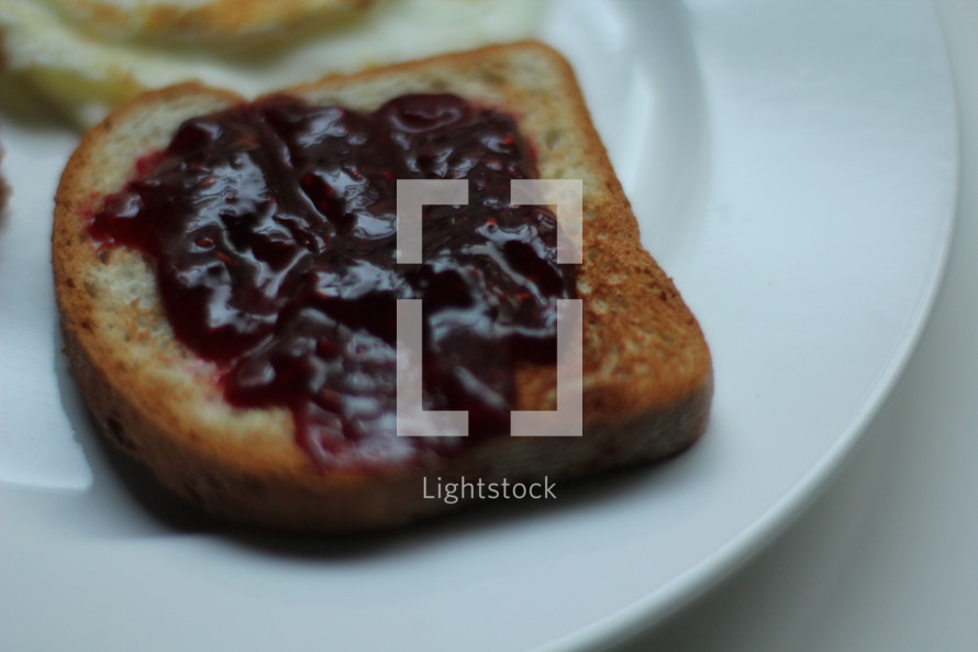 jam on a slice of toast 