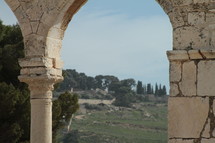 archway and columns 