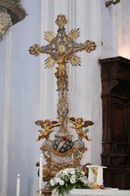 cross on an alter 