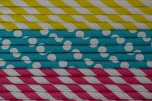 colorful paper straws 