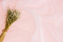 bouquet of dried flowers and chiffon 