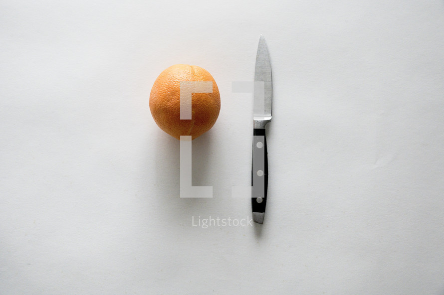orange and knife 