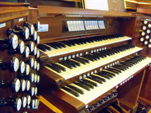 Pipe organ keyboard and panel