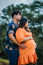 maternity portrait of an expecting couple 