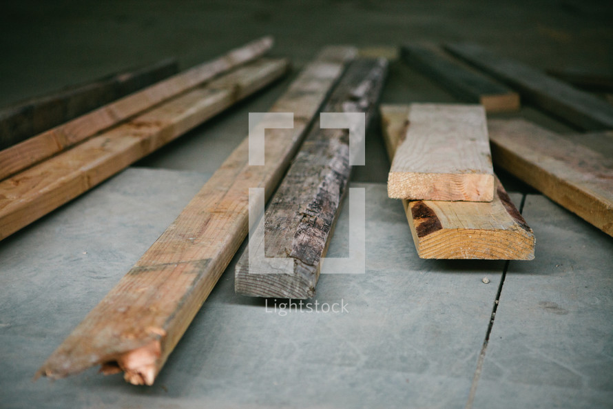 Scarp lumber.