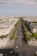 Avenue des Champs-Éllysée in Paris 
