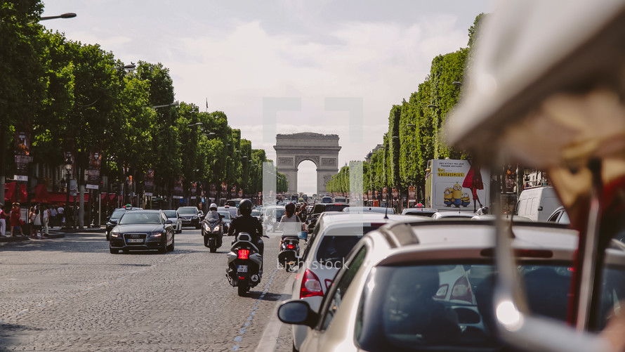 Avenue des Champs-Éllysée and Arc de Triomphe in Paris 