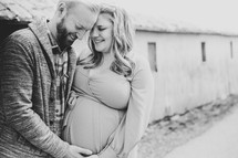 expecting couple 