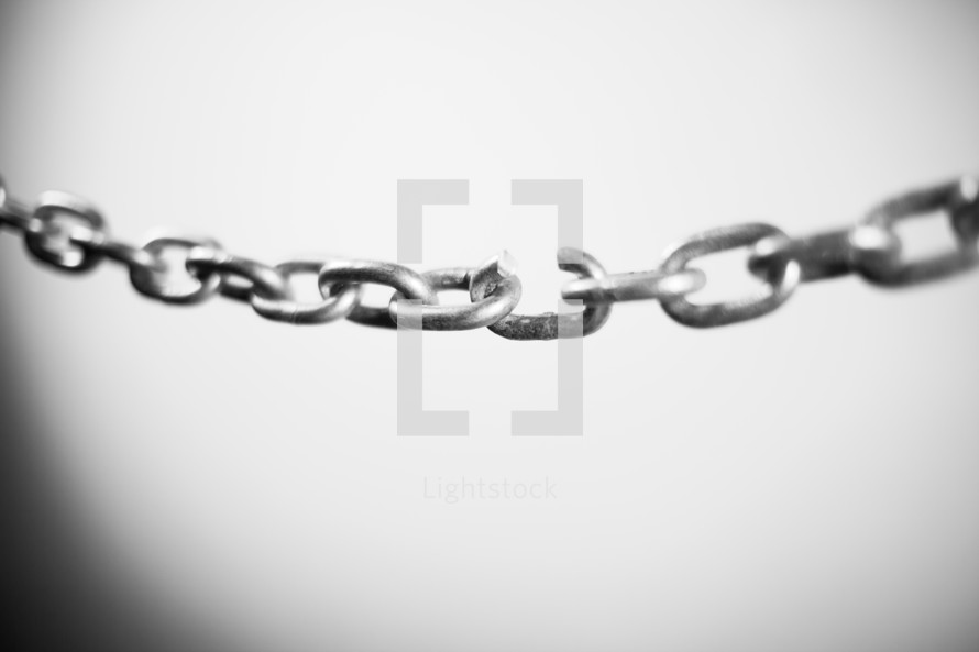 Chain links.