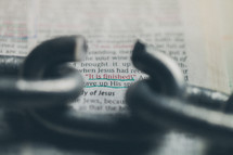 It is finished - broken link in a chain - Bible verse 