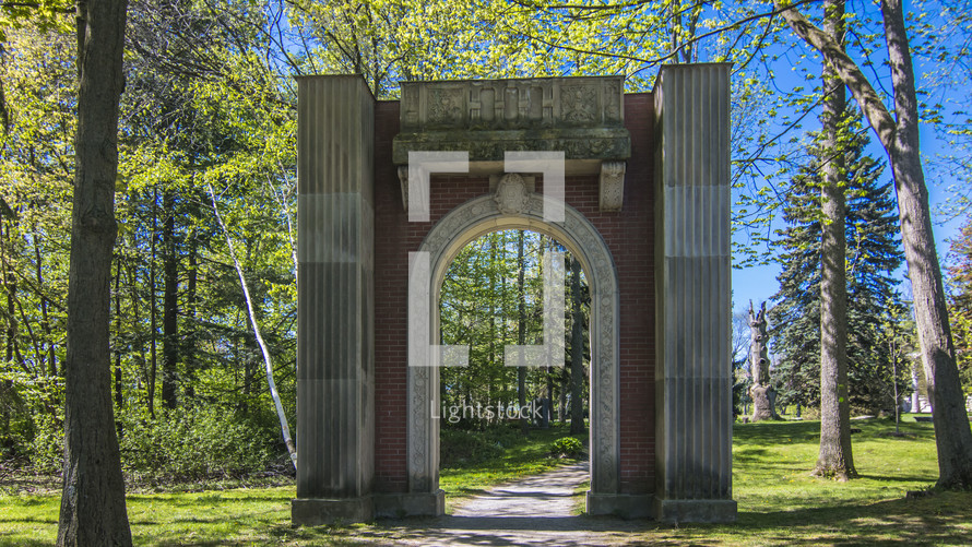 The Guild Park archway 