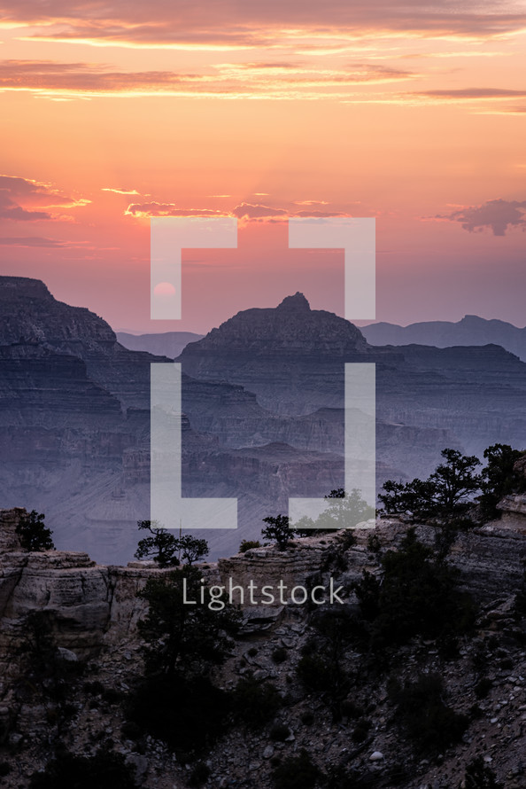 A beautiful sunrise at the Grand Canyon, Arizona, USA.