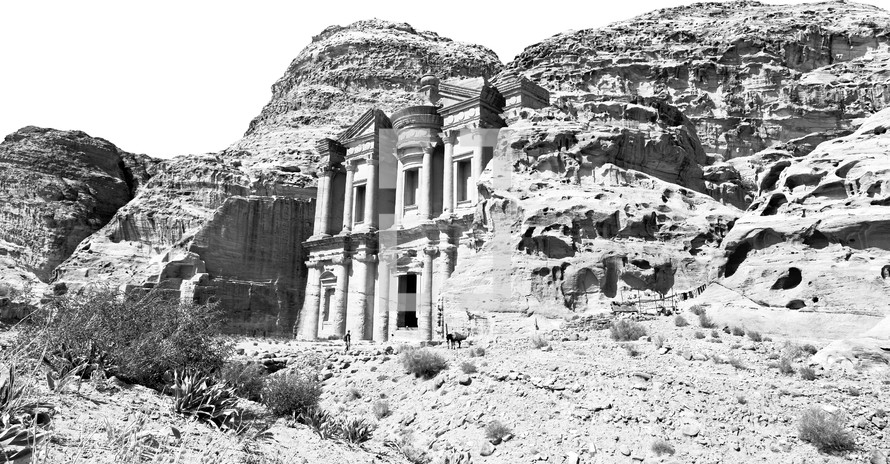 Petra Jordan monastery 