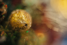 gold glitter sparkle ornament 