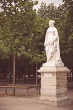 statue in Paris Luxembourg Garden