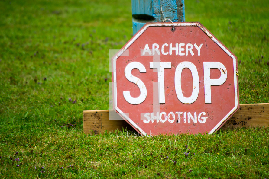 archery stop shooting sign 