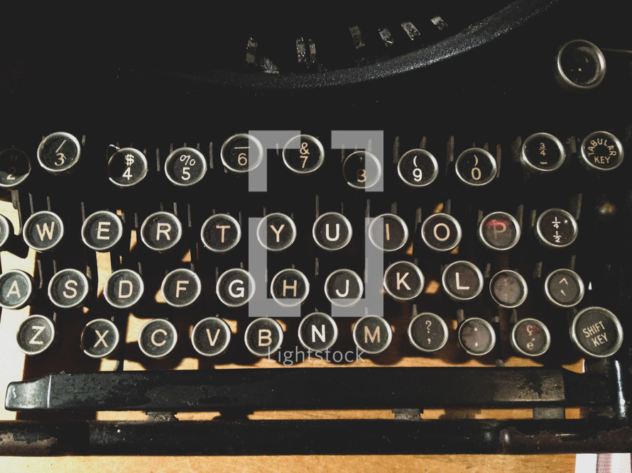 vintage typewriter keys 