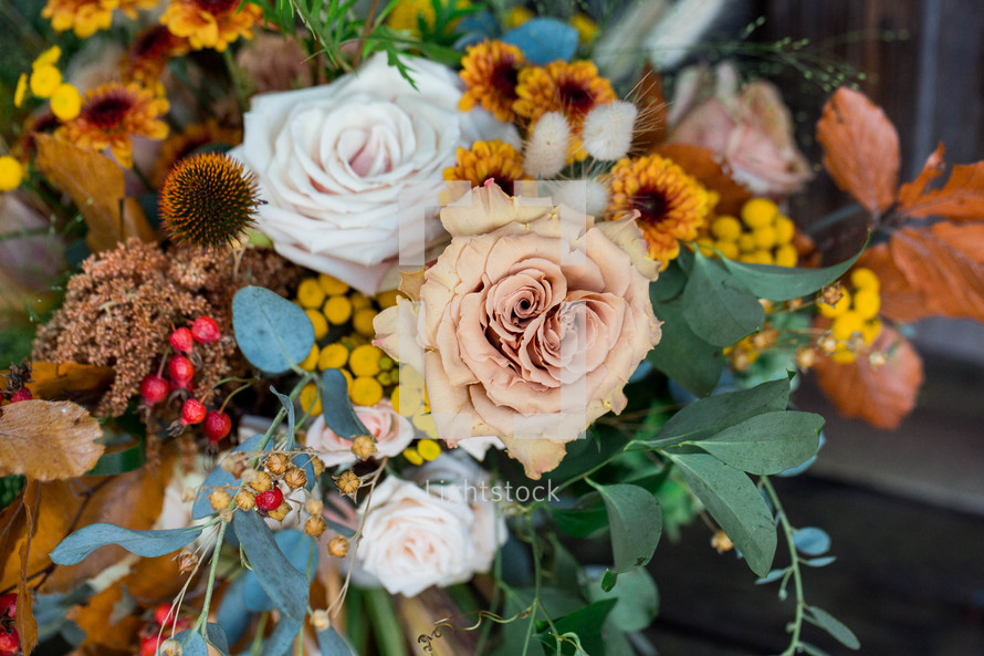 bridal bouquet for fall 