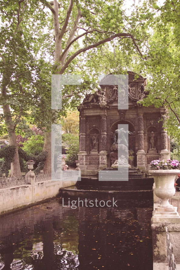 fountain in Paris Luxembourg Gardens