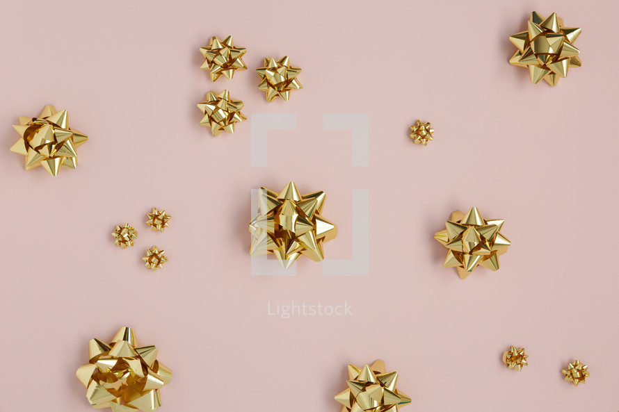 gold Christmas bows 