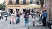 food vendors on the streets of Mexico 