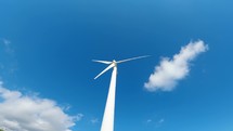 Wind turbine blades rotates slowly