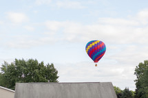 hot air balloon 