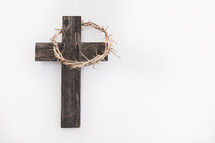 cross with crown of thorns 