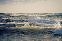 ocean waves 