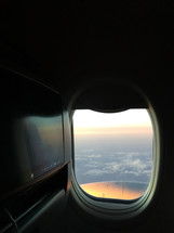 view out an airplane window 