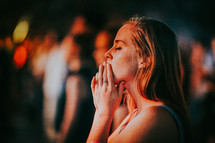 prayers at a concert in Prague 