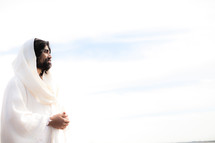Jesus in white 