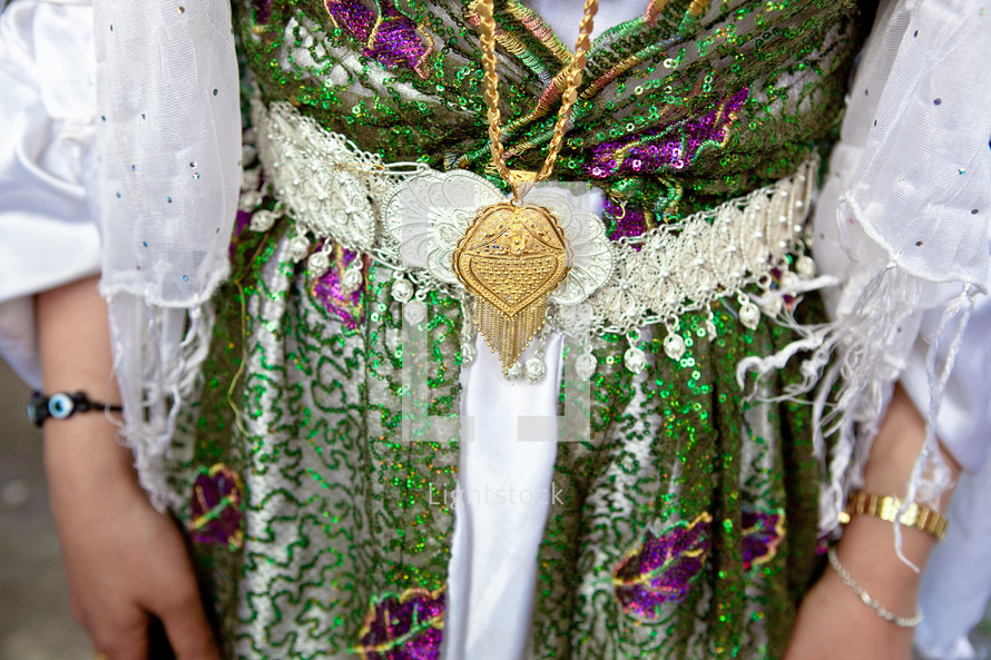 Kurdish girl dressed wedding