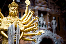 Buddhist idol