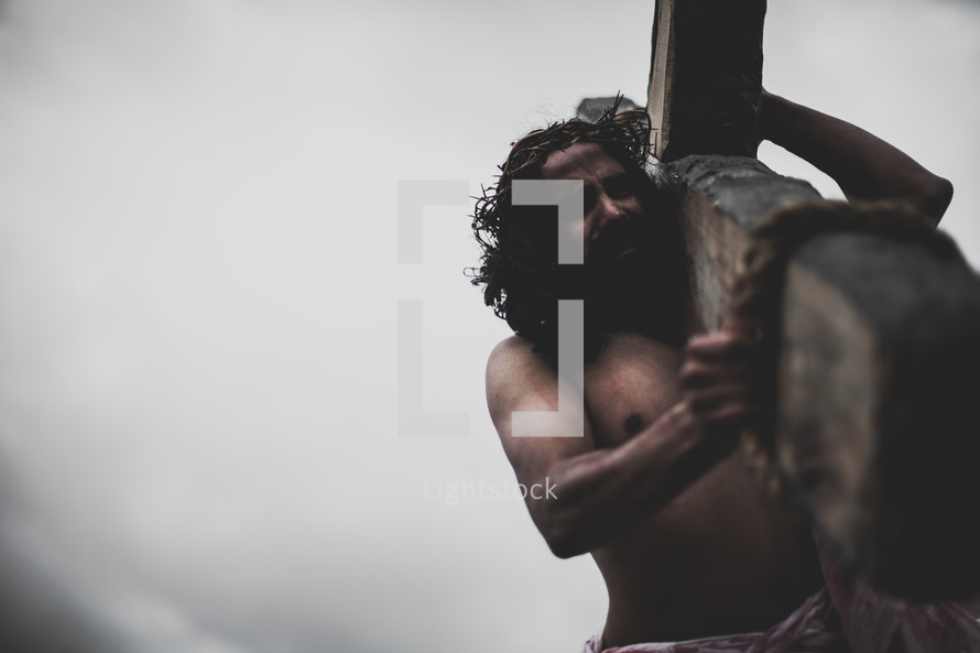 Jesus bearing the cross 