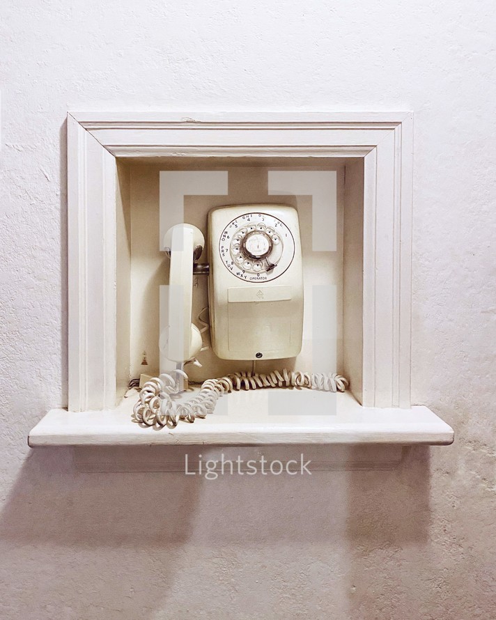 vintage telephone 