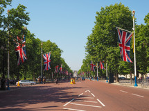 LONDON, UK - JUNE 11, 2015: The Mall links Trafalgar Square to Buckingham Palace