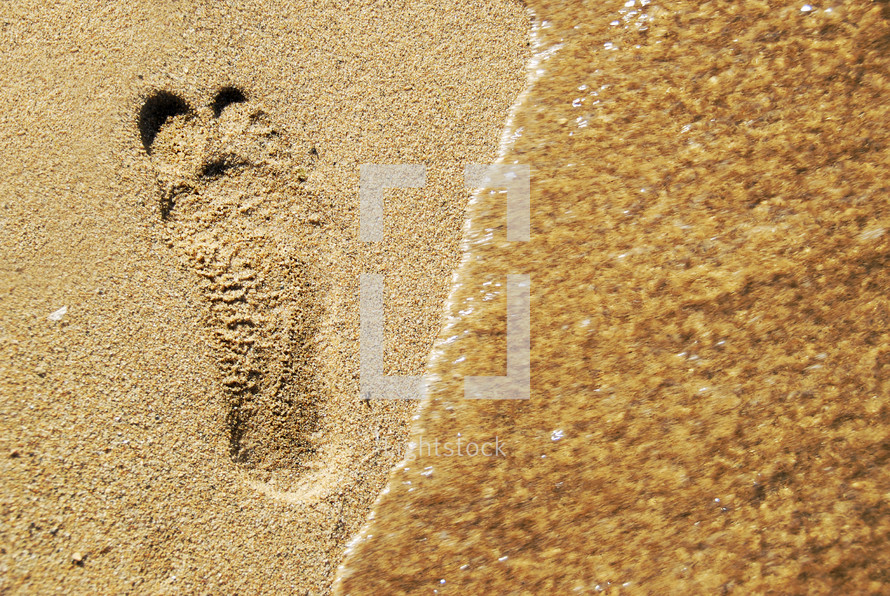 footprint in the sand 
