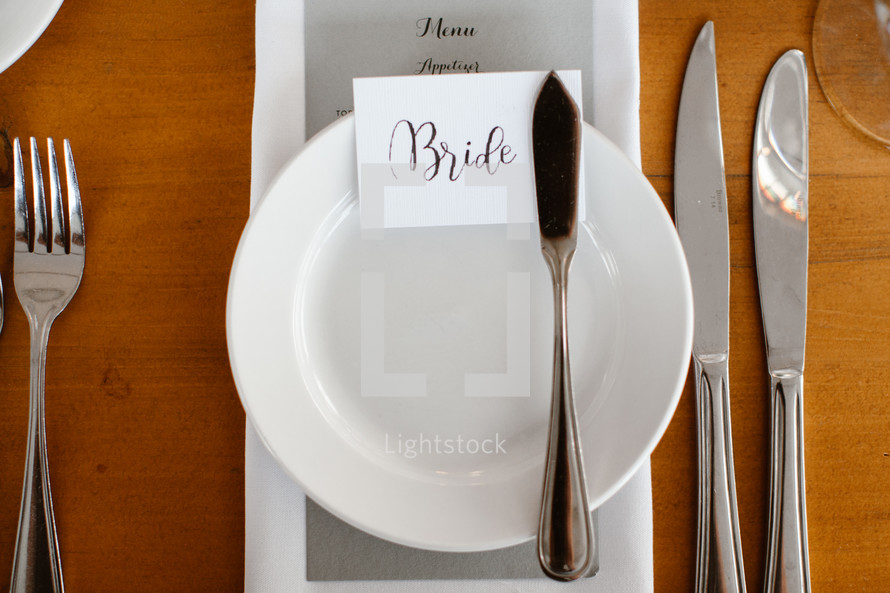 bride's place setting 