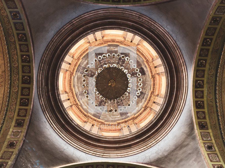 domed ceiling 